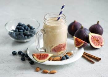 Smoothie Secrets: Boost Your Energy with These Health-Boosting Ingredients