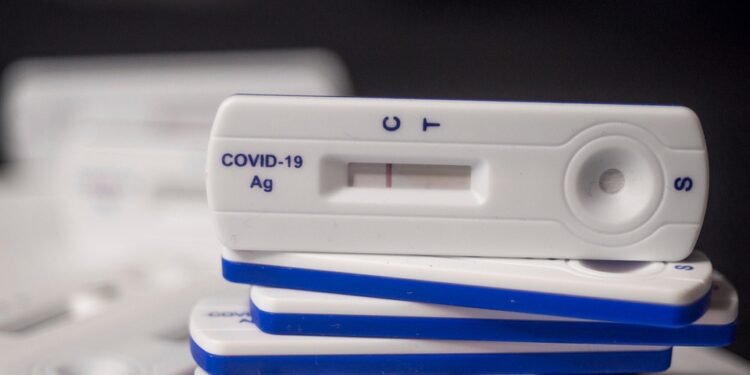 Quick & Sweet: 5-Minute Desserts for Your Sweet Tooth