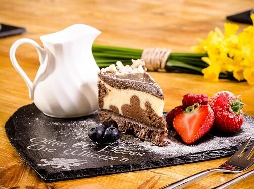 Dessert Pairings: The Best Wines and Coffees to Elevate Your Sweet Treats