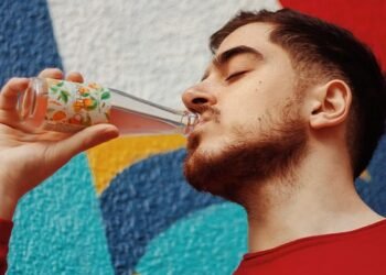 Sip Your Way to Wellness: The Ultimate Guide to Nutritious Smoothies