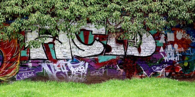 The Art of Pairing: Wine and Food Combinations for Your Next Dinner Party