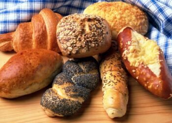 Crispy and Delicious: Your Go-To Air Fryer Recipe Handbook