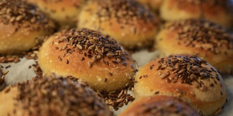 Bake Your Heart Out: Simple Cakes for Every Occasion