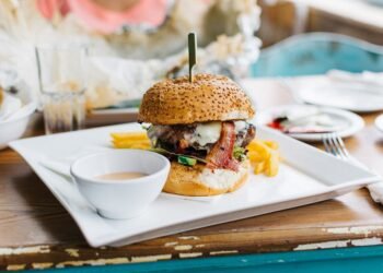 Lunchtime Made Easy: Quick Recipes for Every Craving