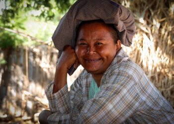 Satisfy Your Sweet Tooth: Dessert-Inspired Fruit Smoothie Recipes