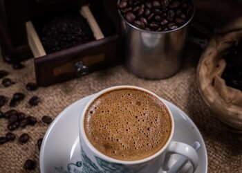 Brewed Benefits: Unlocking the Health Secrets of Herbal Teas