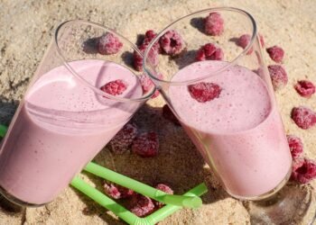 Fruity Fusion: Creative Smoothie Combinations to Boost Your Day