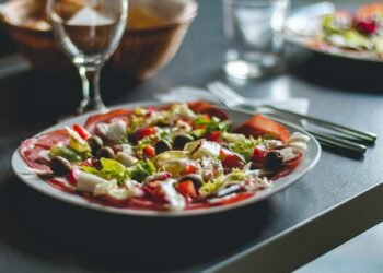 Low-Carb Meal Prep Ideas: Healthy Recipes to Fuel Your Week