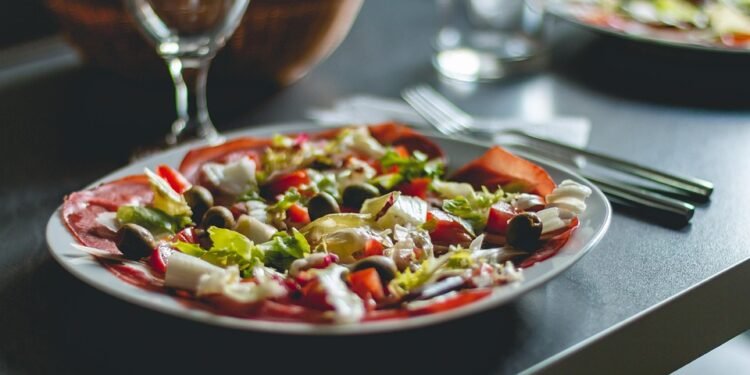 Low-Carb Meal Prep Ideas: Healthy Recipes to Fuel Your Week