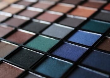 Color Your Plate: Vibrant and Healthy Breakfast Bowls to Try