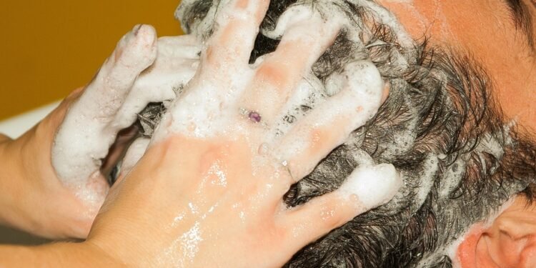 “Mousse Mania: Experimenting with Unconventional Ingredients”