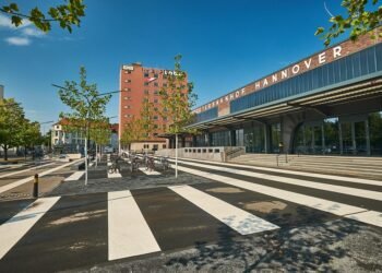 Revitalize Your Routine: Incorporating Green Smoothies into Your Day