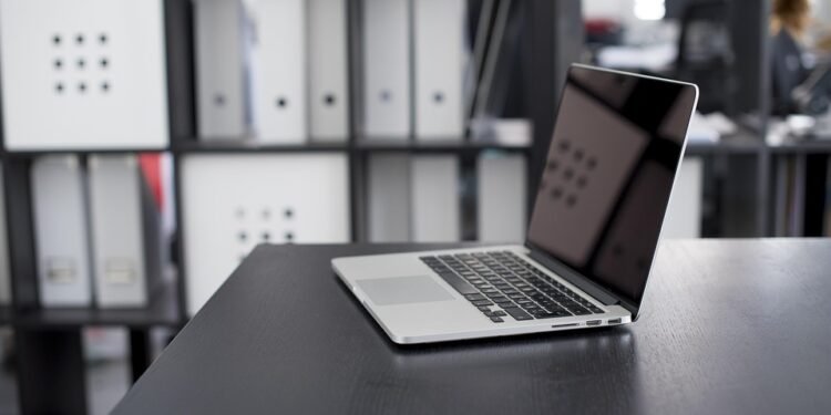 Pro Tips for Perfect Pie Crusts: Flaky, Buttery, and Delicious!