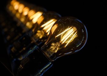 “Light as Air: The Ultimate Guide to Making Perfect Mousse”