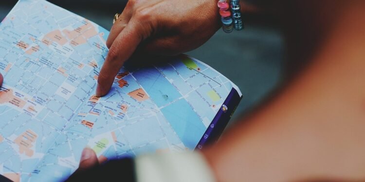 The Ultimate Guide to Paleo Snacks: Healthy Bites on the Go