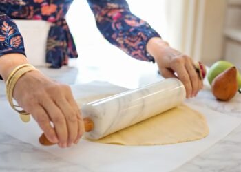 One Dough, Many Cookies: Versatile Recipes to Mix and Match