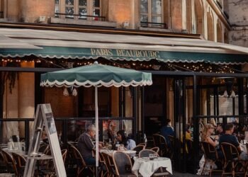 Dinner Done in a Dash: Easy Recipes for the Time-Pressed