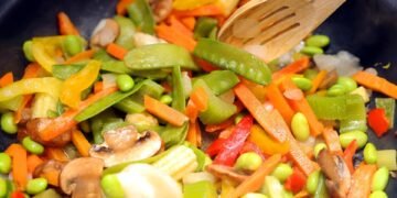 Detox Deliciously: Top Juice Recipes for a Cleansing Boost