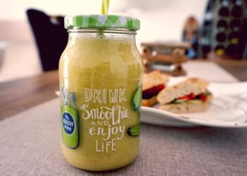 Smoothie Slim-Down: Discover the Best Recipes for Shedding Pounds