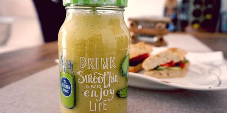 Smoothie Slim-Down: Discover the Best Recipes for Shedding Pounds