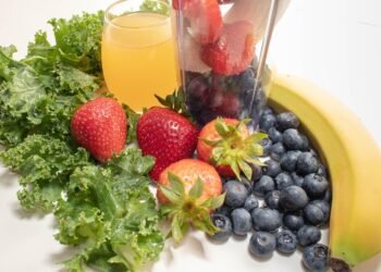 Smoothie Bowls: Creative Twists on Classic Recipes for Breakfast Bliss!