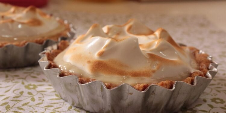 Pie It Forward: Easy Recipes for Delicious Homemade Gifts