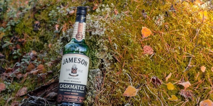 Blend It Like Beckham: The Art of Creating the Perfect Smoothie Bowl